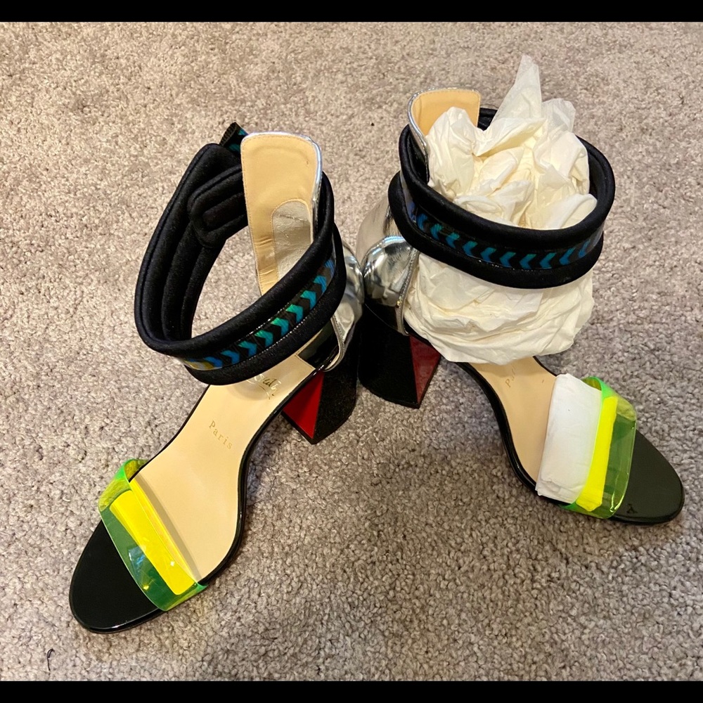 Christian Louboutin 💥💥💥